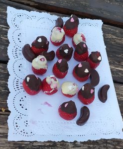 sasoibide+: Antoniña, Saburdi, Monterron @ Biteri